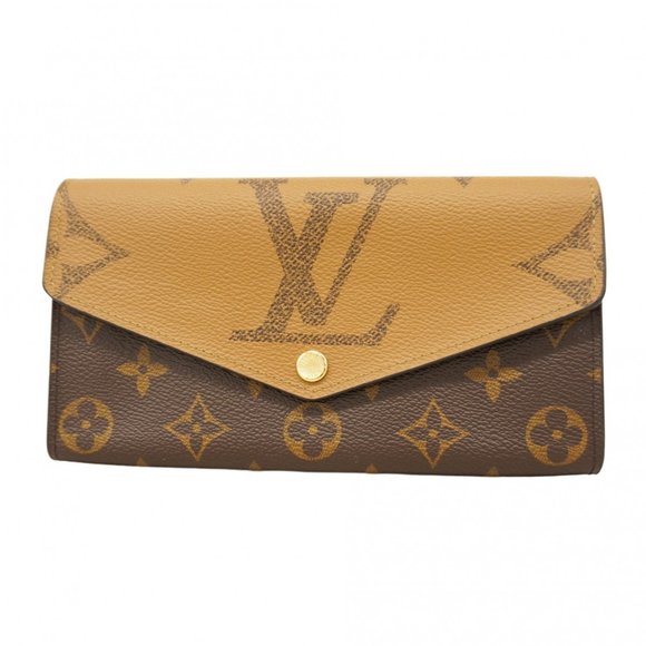 LOUIS VUITTON Brown Monogram Wallet - Picture 1 of 8
